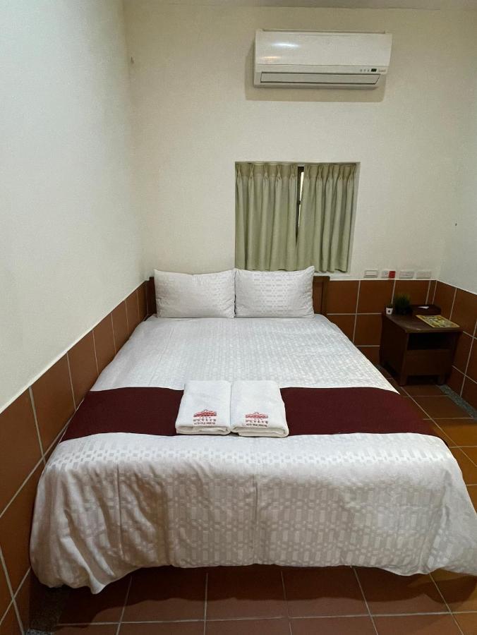 左營蓮潭郭家百年古厝 Otel Kaohsiung Dış mekan fotoğraf