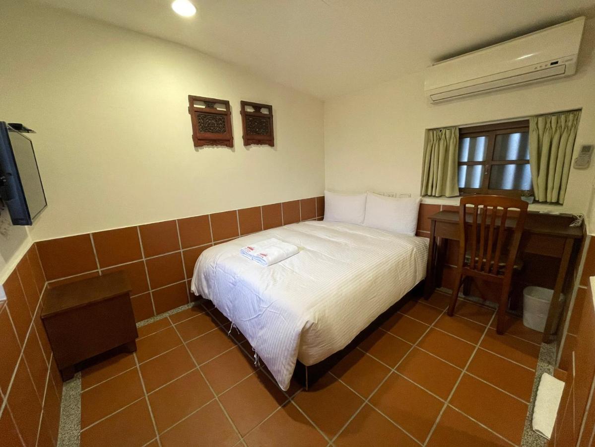 左營蓮潭郭家百年古厝 Otel Kaohsiung Dış mekan fotoğraf